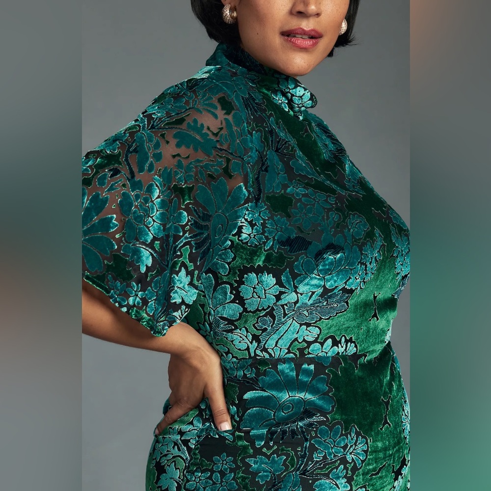 By Anthropologie Floral Velvet Dress in Teal and Black - Picture 10 of 10